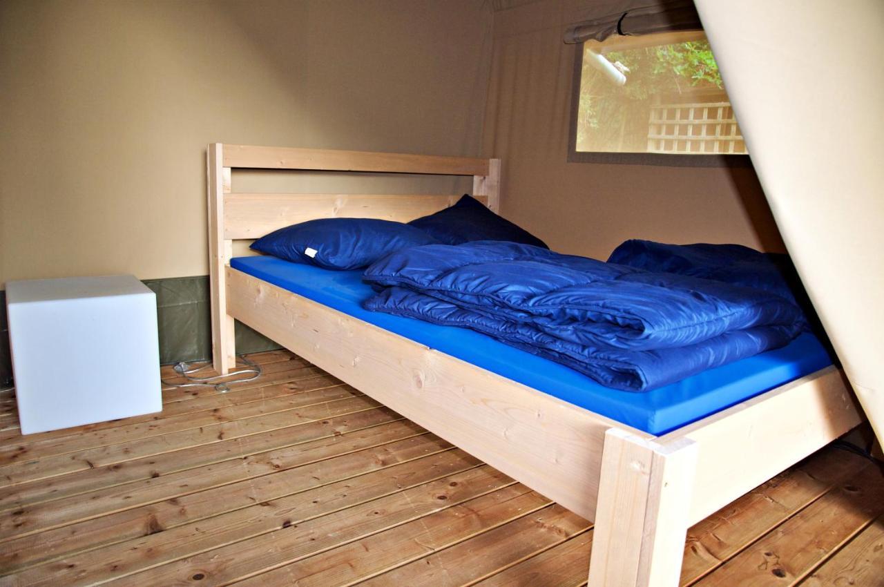 Camping Alkenhaer Appelscha Trekkerstent Safaritent Экстерьер фото